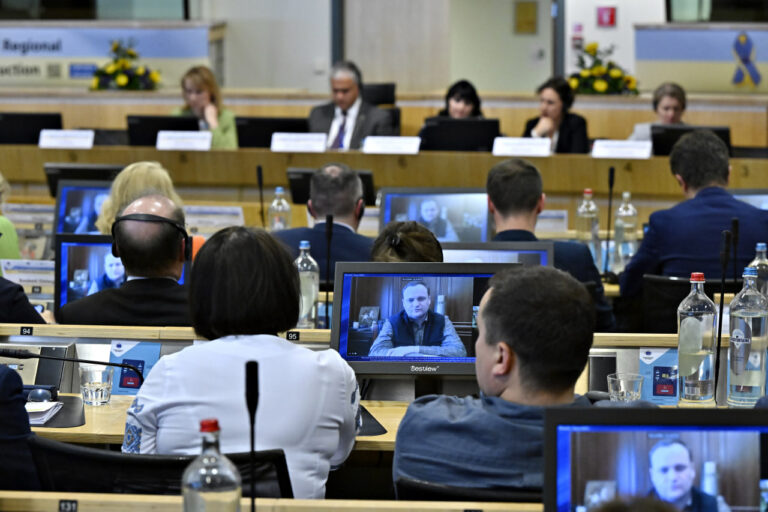 «Українські громади продемонстрували свою спроможність у найскладніший для незалежної України час». — Виконавчий секретар Президії Конгресу Олексій Кулеба у зверненні до Комітету регіонів ЄС