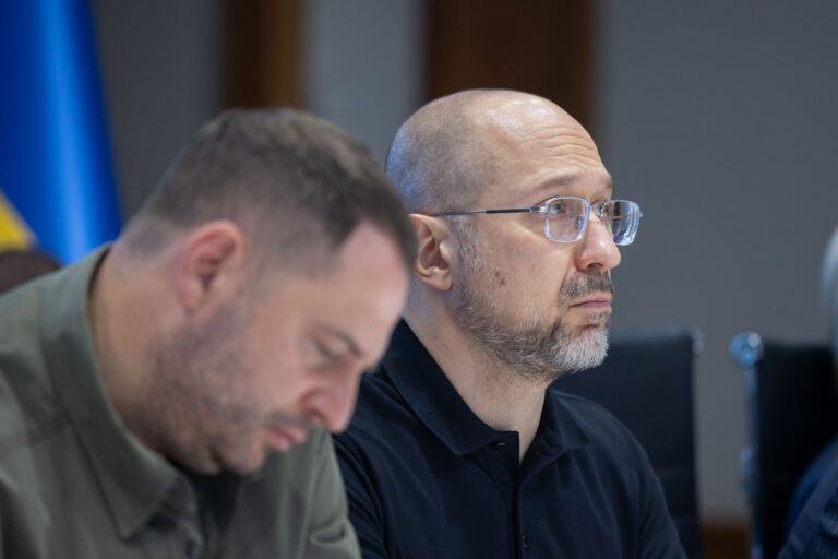 Ресурс бюджетів на місцях у 2024 році буде на 75 млрд грн більший, ніж був у 2021, – Денис Шмигаль про “військовий” ПДФО