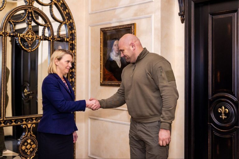 Очільник Дніпропетровської ОВА Сергій Лисак зустрівся із Послом США в Україні Бріджет Брінк