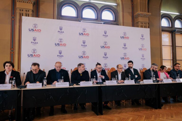У Чернівцях обговорили участь місцевого самоврядування у міжнародному співробітництві