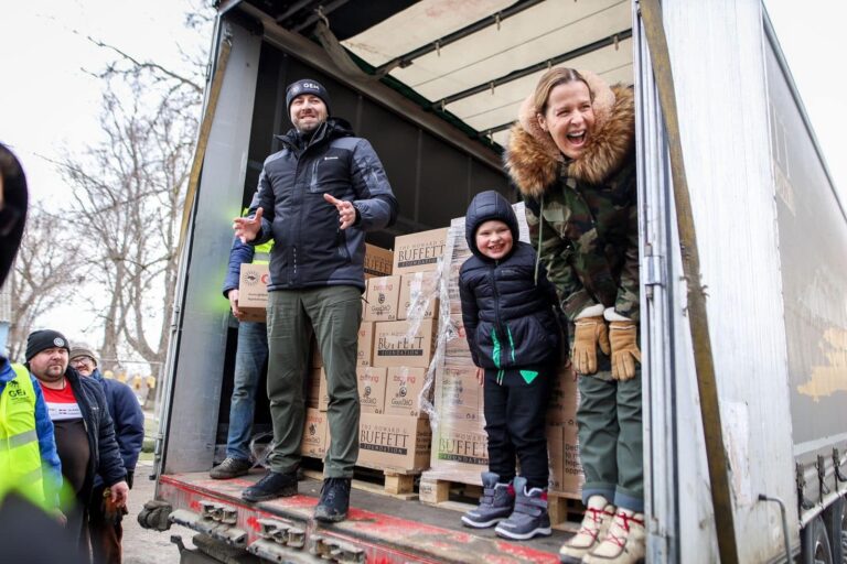 Протягом січня мешканці Нікопольщини отримали понад 100 тисяч продуктових наборів ВПП ООН