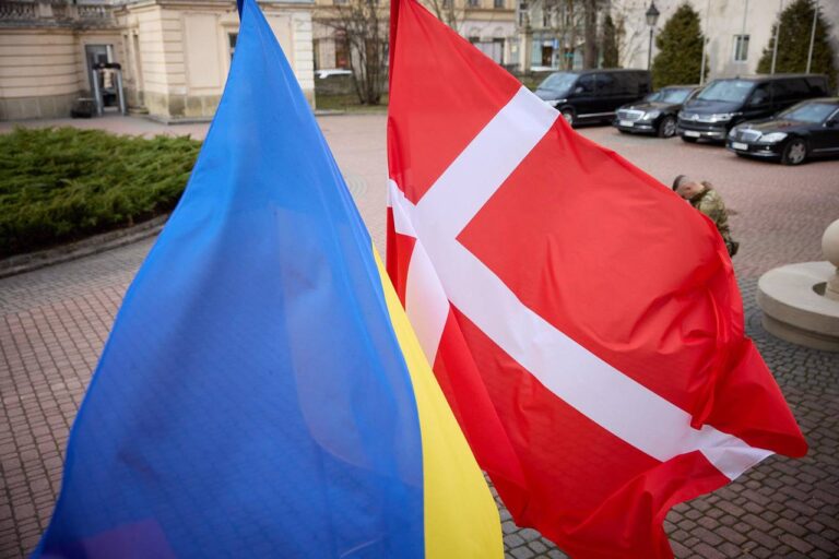 Данія — наш надійний партнер: Олексій Кулеба взяв участь у зустрічі Президента Зеленського з Прем’єр-міністеркою Фредеріксен