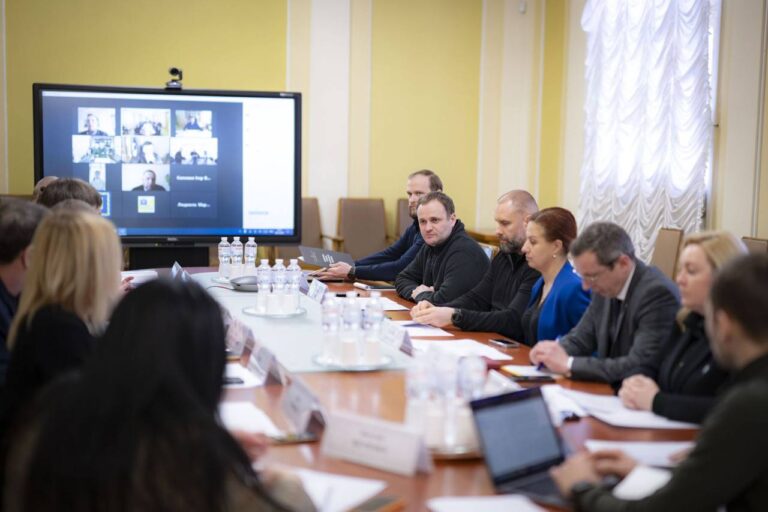 В рамках діяльності Конгресу створено профільні Комісії для опрацювання проблемних питань