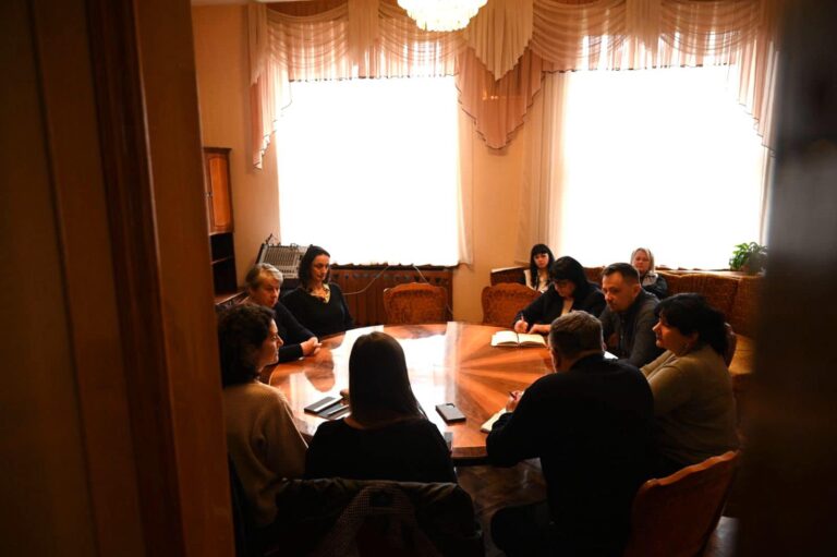 Закарпатська ОВА разом із партнерами опікуватиметься розвитком дітей з національних спільнот