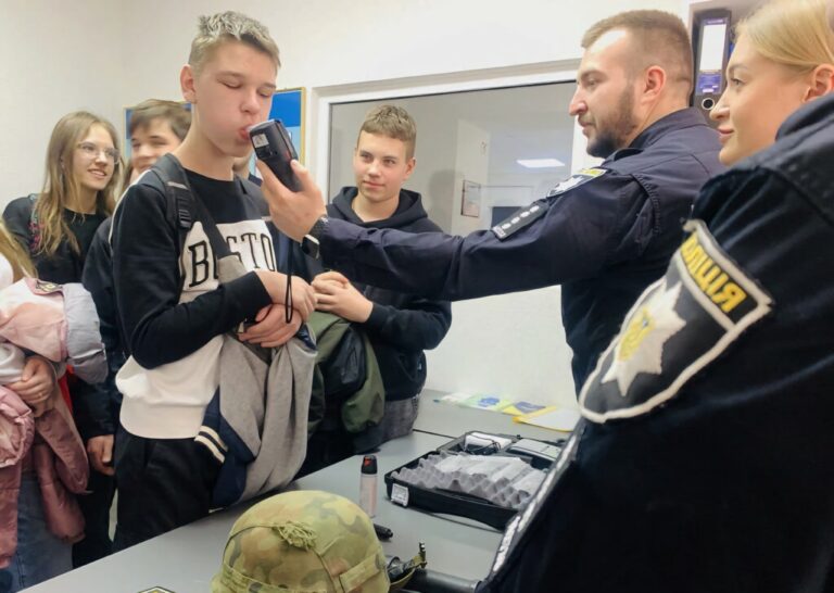 На Житомирщині провели захід для молоді «Захисти свої права та свободу! Безпека та твоя відповідальність»