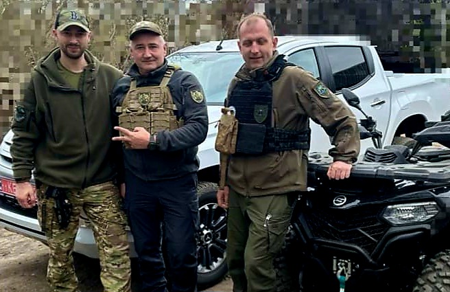 Позашляховик та квадроцикл: підрозділ К2 отримав допомогу від Сіверської громади
