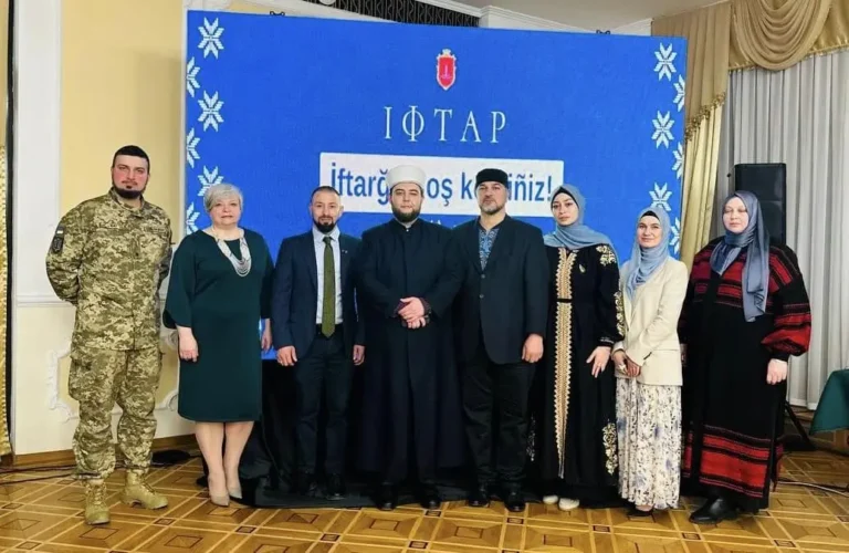 На Одещині Голова Меджлісу кримськотатарського народу відкрив перший регіональний іфтар