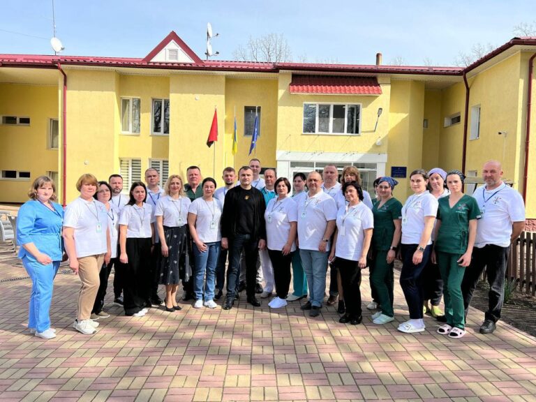 У Хмельницькому розпочало роботу оновлене відділення реабілітації для військових