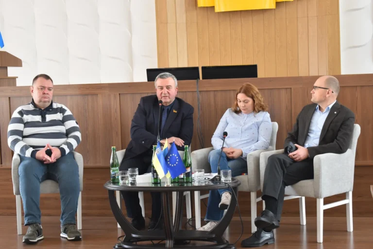 Дубенська громада на Рівненщині поділилася досвідом реалізації проєктів з енергоефективності