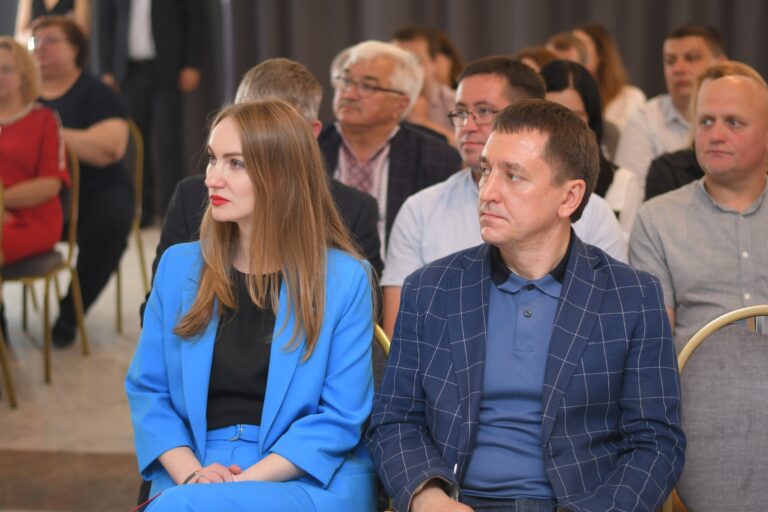На Рівненщині обговорили стратегічний розвиток громад