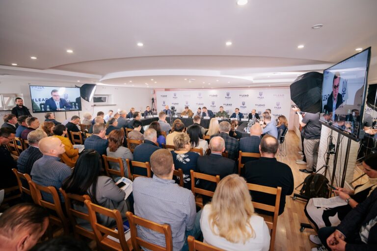 Прозорість місцевого самоврядування – запорука ефективної євроінтеграції: у Житомирі обговорили відповідні зміни до законодавства