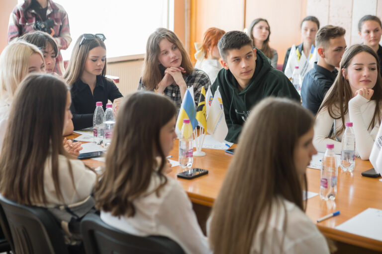 На Вінниччині, обговорили актуальні питання молодіжної політики