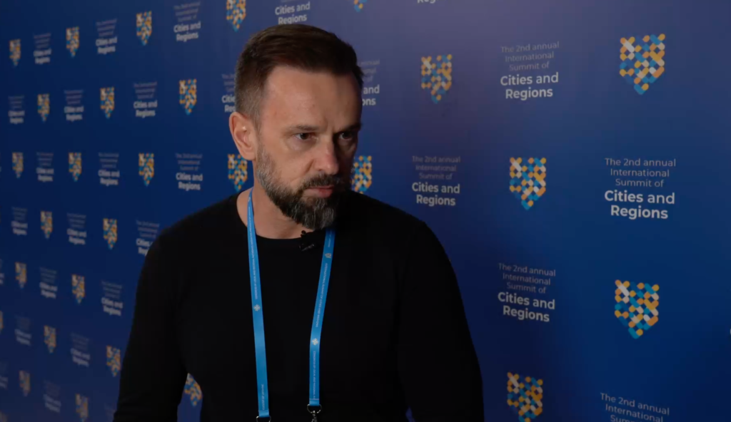 Дуже важливо мати такі майданчики як Саміт, щоб комунікувати з партнерами і дякувати їм за допомогу, – Віктор Микита