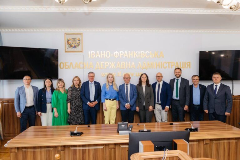 На Прикарпаття завітала делегація з Данії
