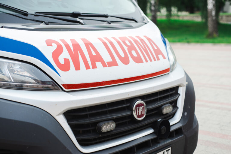 Новенький реанімобіль отримала Тернопільська лікарня від благодійників
