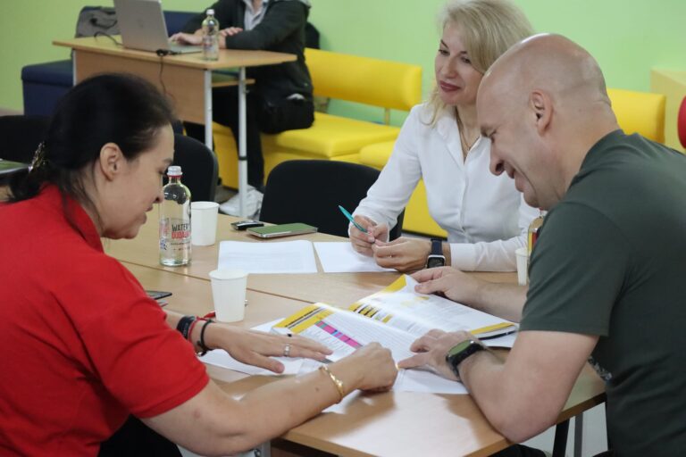 Донецька ОДА та благодійний фонд “Слов’янське серце” підписали меморандум про співпрацю