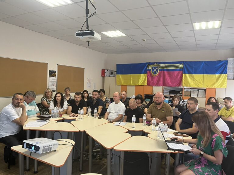 Вчителі Василівщини обговорили нововведення в організації освітнього процесу в навчальних закладах прифронтового регіону