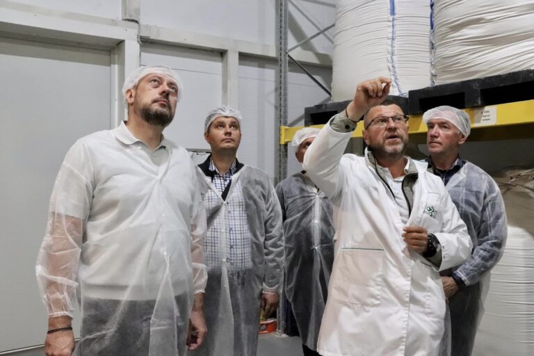 Перейменували свою «московську» ковбасу на «Чернігівську» і постачають її по всій Україні: як живе бізнес у селищній громаді на Чернігівщині