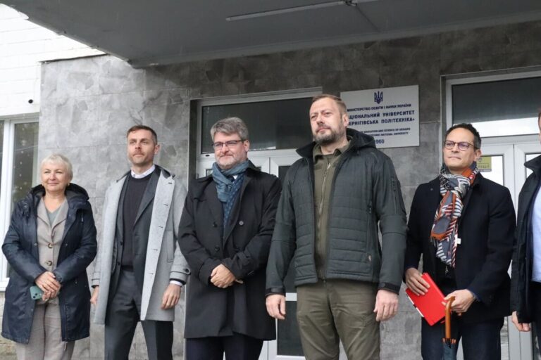 Франція допомогла з відновленням Чернігівщини після ракетного удару росіян. Обіцяють підтримувати і надалі