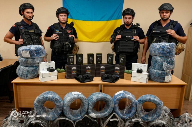 Розмінування на Херсонщині: піротехнічні підрозділи отримали допомогу від партнерів