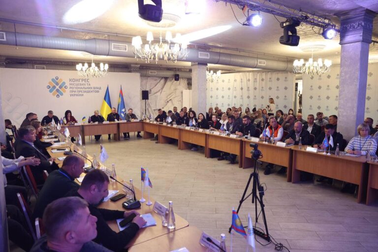 Ветеранська політика та співпраця бізнесу і влади: у Вінниці провели засідання Конгресу