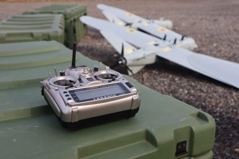 На Донеччині силам оборони передали квадракоптери, fpv-дрони та безпілотні авіаціаційні комплекси
