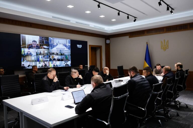 Енергетична безпека регіонів: в Офісі Президента провели нараду з керівниками ОВА