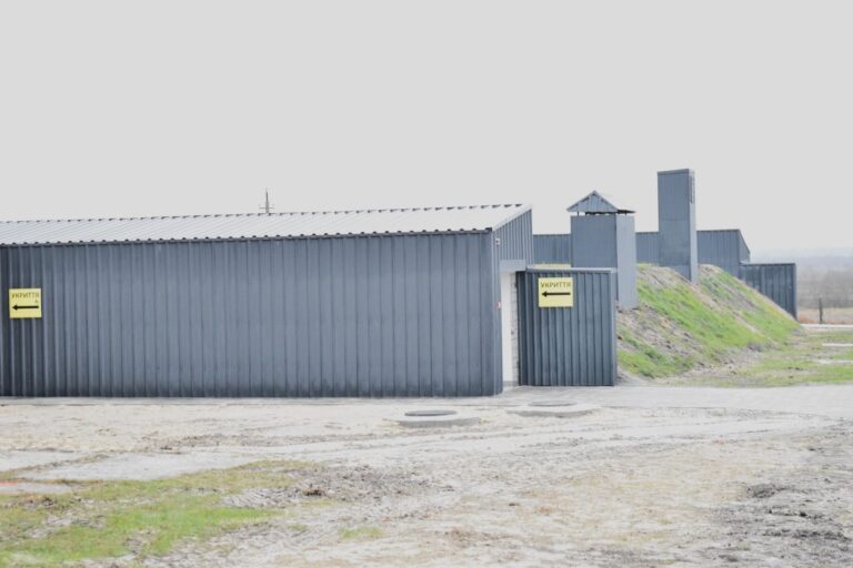 На Рівненщині продовжать будувати шкільні укриття