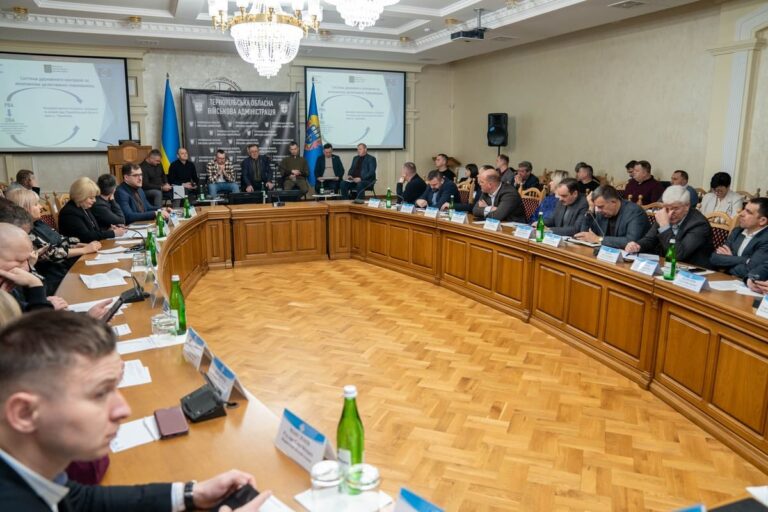 Децентралізація в дії: Тернопільщина впроваджує нові механізми співпраці влади та громад