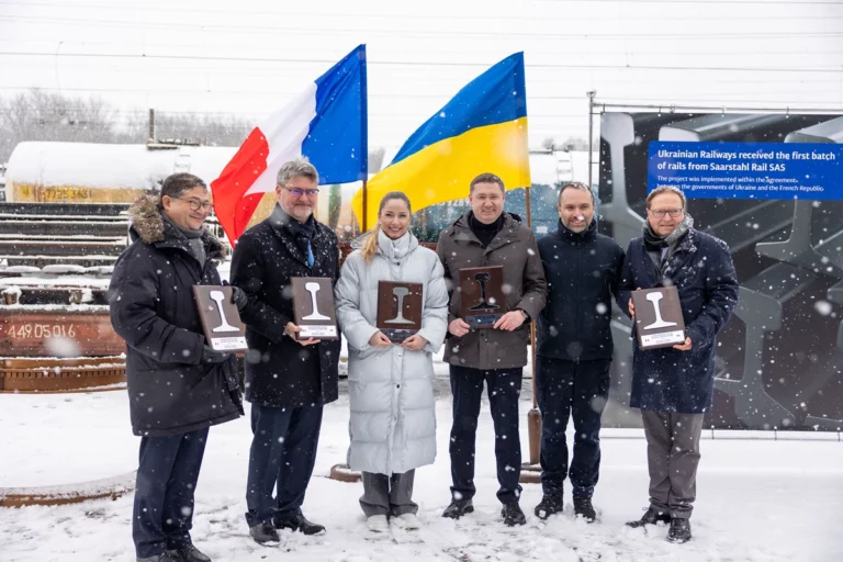На Львівщині зустріли перший потяг із французькими рейками для модернізації залізничної інфраструктури України
