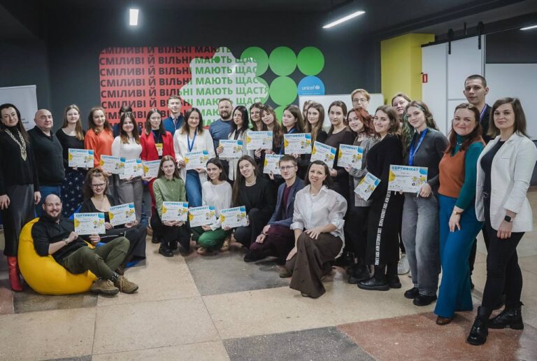 Молодь Полтавщини завершила стажування в органах місцевого самоврядування