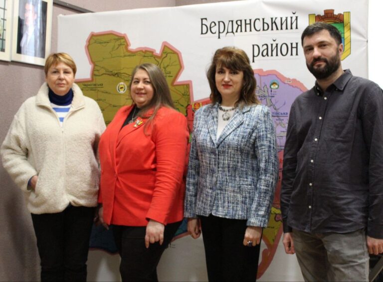 Управлінці Бердянщини відпрацьовували техніки психологічної допомоги під час кризових ситуацій