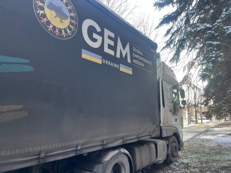 Центри допомоги евакуйованим громадянам з Енергодара – осередки незламності та єдності громади