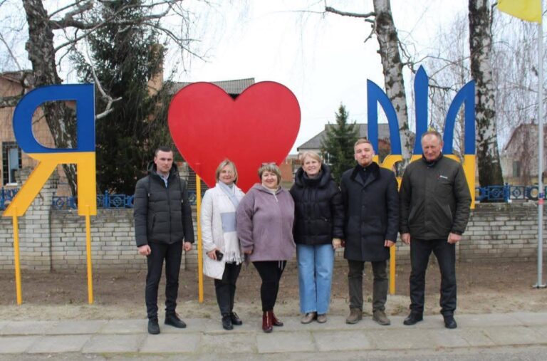 Громади Рівненщини – Повчанська й Тараканівська – підтримуватимуть Новослобідську громаду на Сумщині