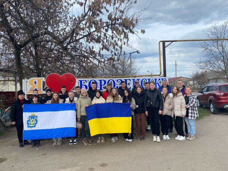 Діти з Борозенської громади відпочинуть на Рівненщині в межах програми «Пліч-о-пліч».