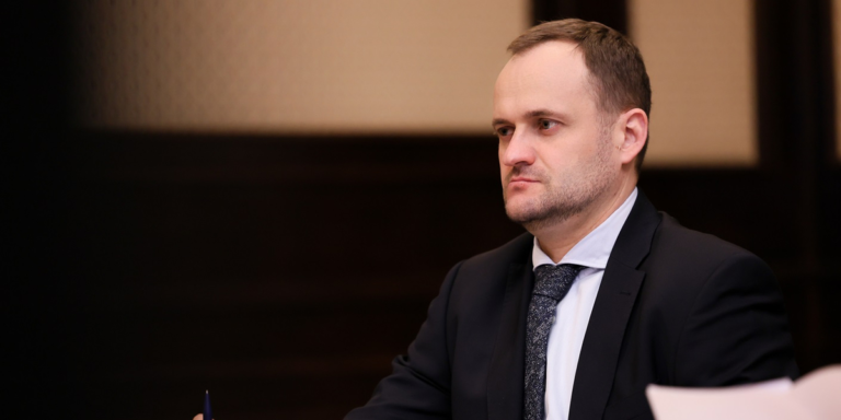 200 прифронтових громад отримають підтримку у розмірі 2 млрд грн