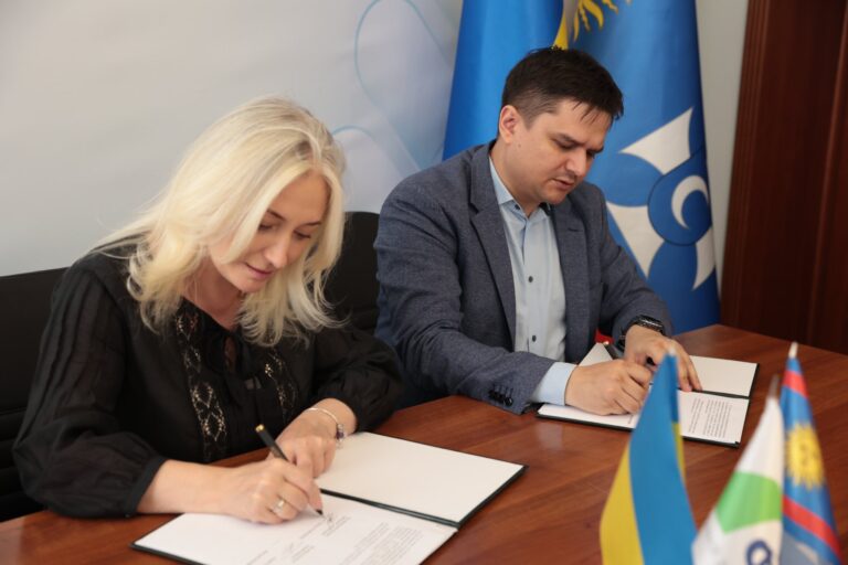 Вінницька ОВА підписала меморандум з Фондом розвитку підприємництва