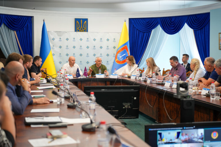 В Одесі відбулося засідання комісії з гуманітарної політики Конгресу місцевих та регіональних влад при Президентові України