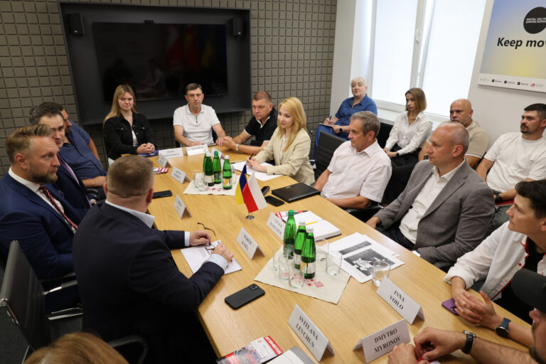На Волині відбулась зустріч підприємців із потенційними польськими інвесторами