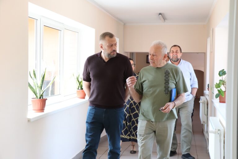 У Чернігівському обласному центрі комплексної реабілітації дітей з інвалідністю «Відродження» пілотують послугу раннього втручання