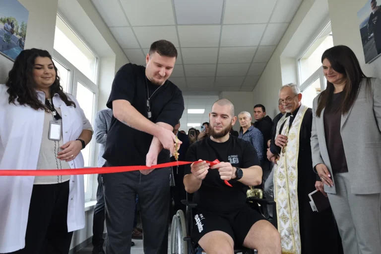 У Моршинській міській лікарні оновили реабілітаційне відділення: тут зможуть одночасно проходити реабілітацію 50 пацієнтів