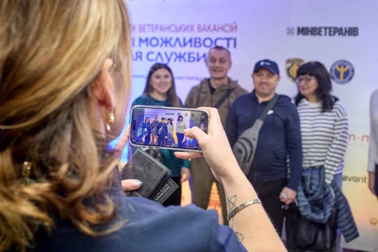 Понад 500 вакансій для ветеранів представили на ярмарку в Кропивницькому