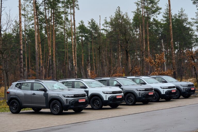Київщина передала пʼять автомобілів для потреб спецпідрозділу Головного управління розвідки