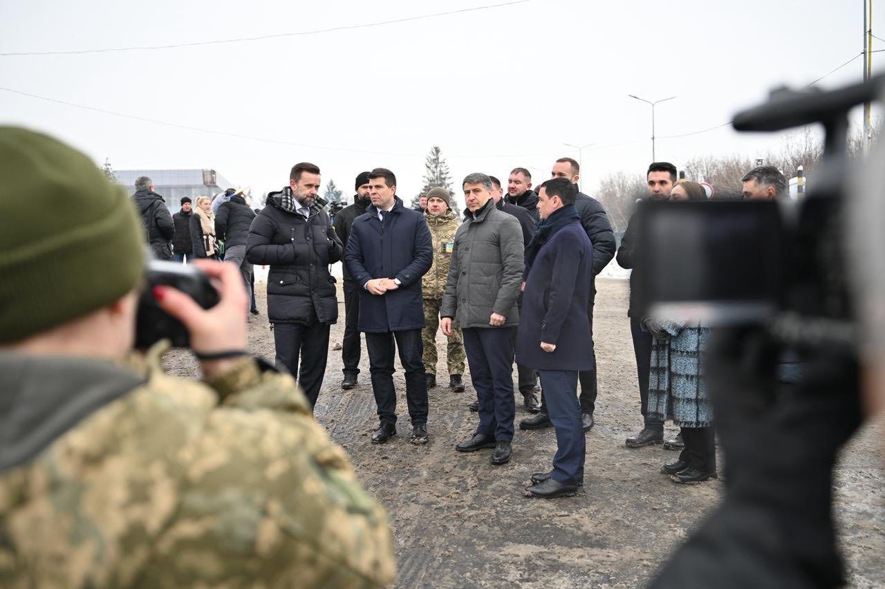 На пункті пропуску «Ужгород – Вишнє Нємецьке» офіційно відкрили пішохідний перехід