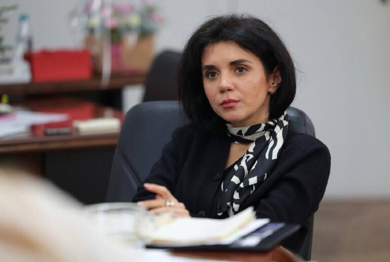 У Запоріжжі започатковано міську програму «Сила жінок»