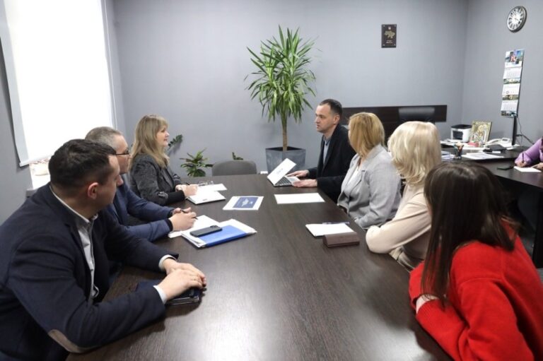 Співпраця задля стійких громад: нові можливості з програмою «U-LEAD з Європою»