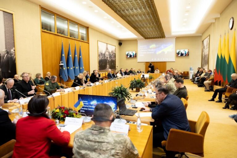 У Вільнюсі презентували досвід Херсонщини з кризового управління під час війни