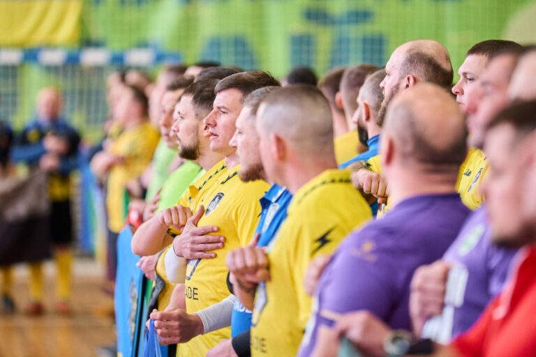 На Черкащині пройшли всеукраїнські ветеранські змагання з футзалу