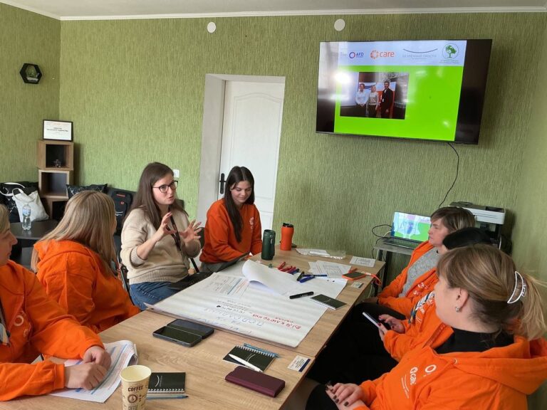 У Долинській громаді Запорізької області відбулася робоча зустріч лідерок громади з представниками ГО «Безпечний Простір» та донорами програми GEAR