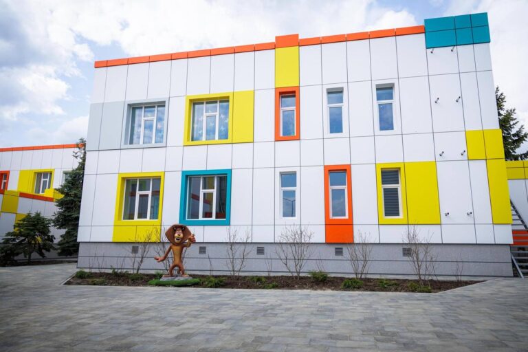 На Харківщині триває будівництво першого в Україні підземного дитячого садка